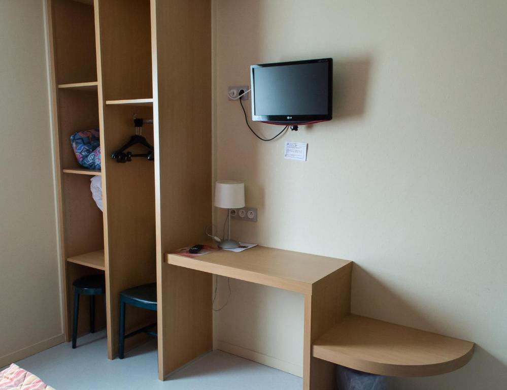Hotel Le Grand Chene Gievres Room photo